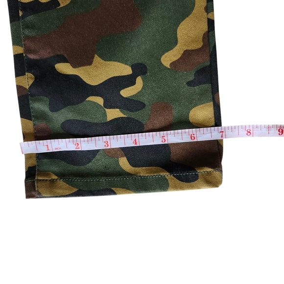 Men’s Switch Remarkable Camo Slim Fit Pants 34x32 NWT - Picture 5 of 11